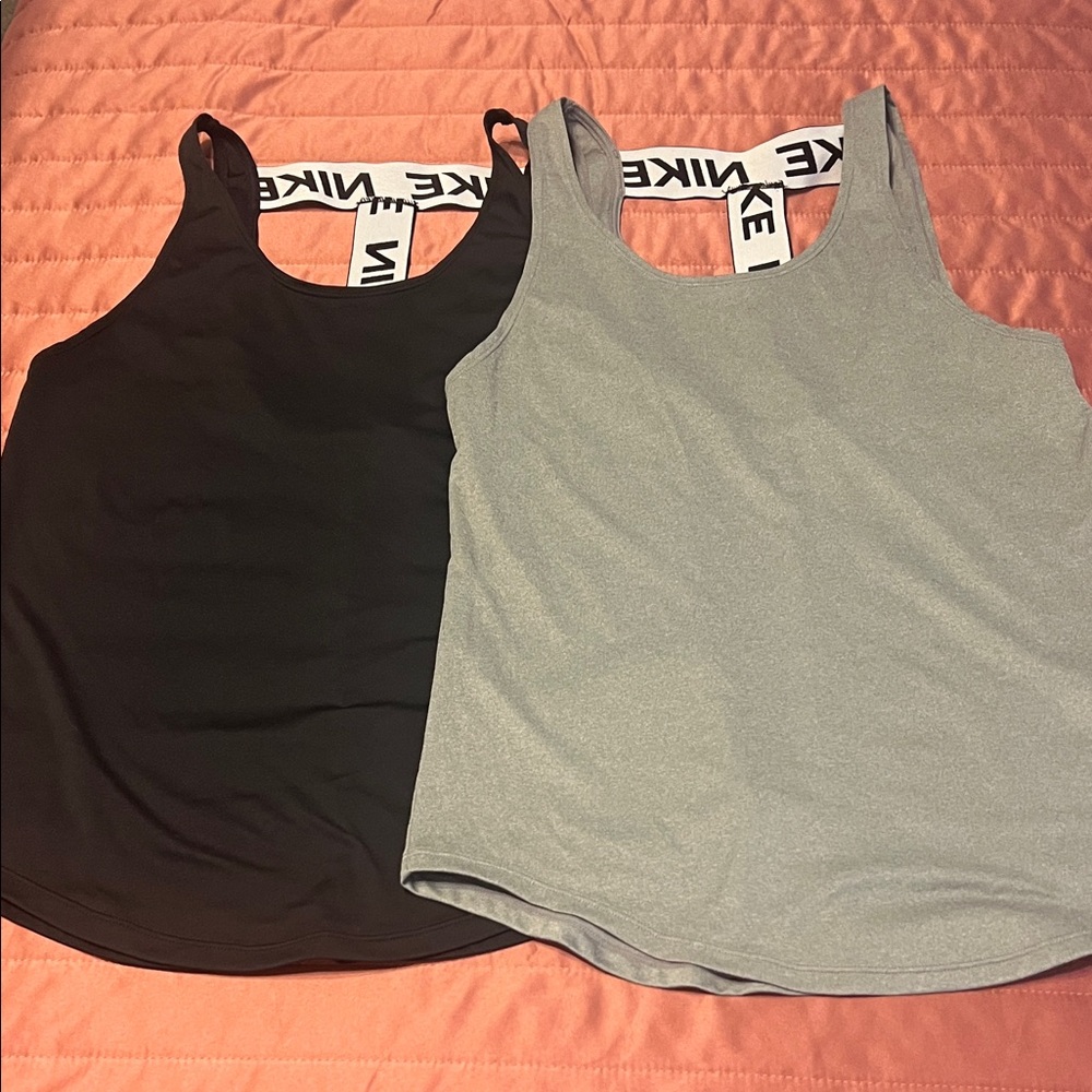 Nike Women's Black and Gray Tank Tops bundle Size Small